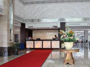 Plaza Inn Kendari Exterior foto